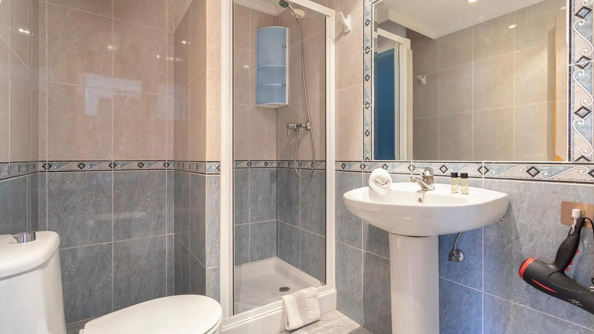 Apartamento Con Vistas Al Mar En Benalmadena Apartment